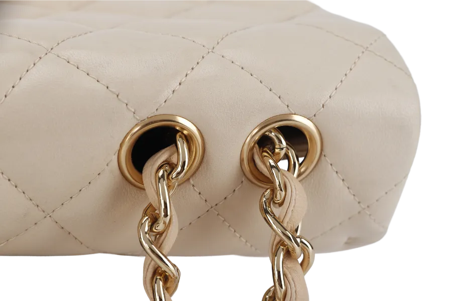 CHANEL CLASSIC SINGLE FLAP (1309xxxx) JUMBO BEIGE LAMBSKIN GOLD HARDWARE WITH CARD