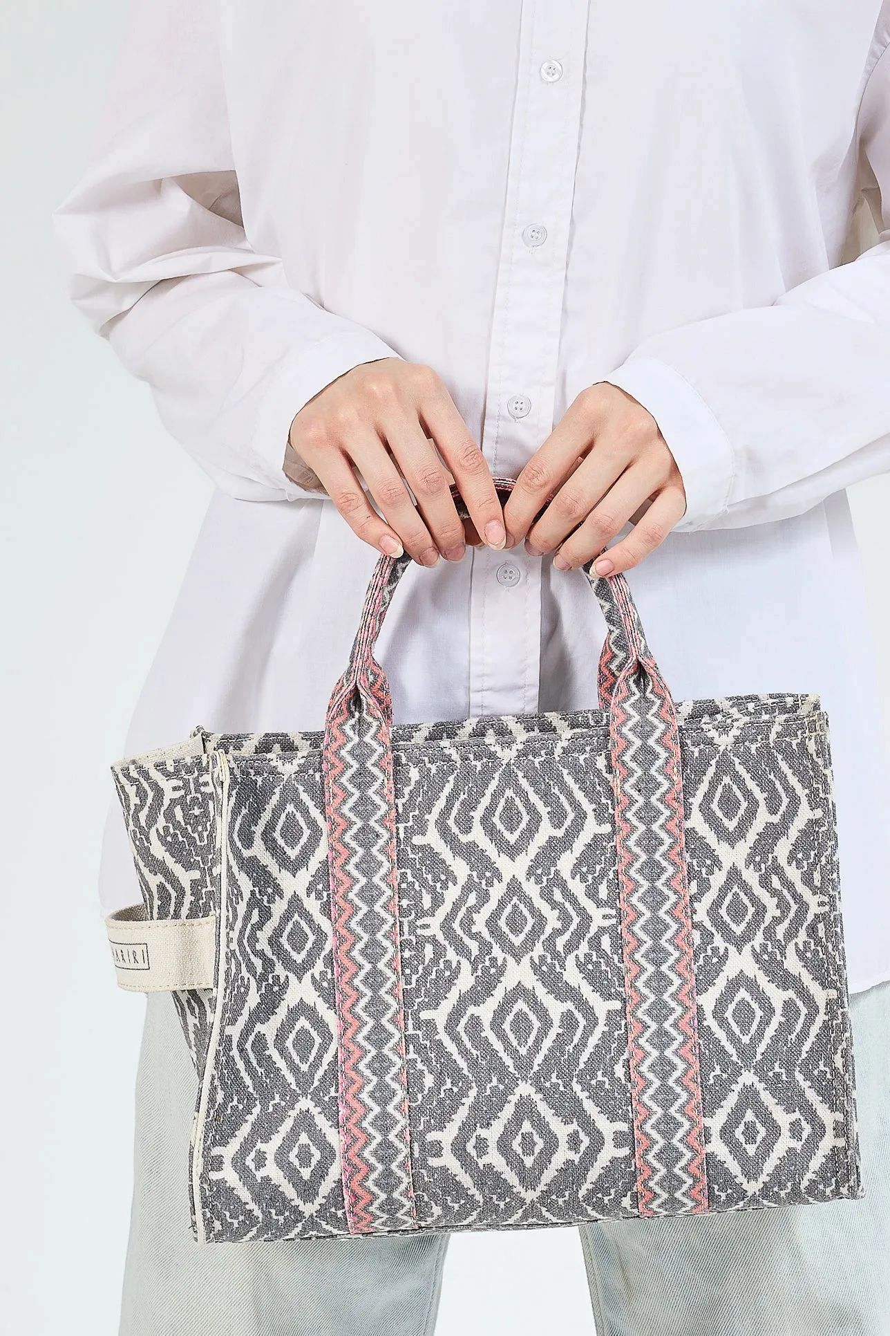 Classic Gray and Coral Keffiyeh Pattern Tote - Modesty Dress Companion