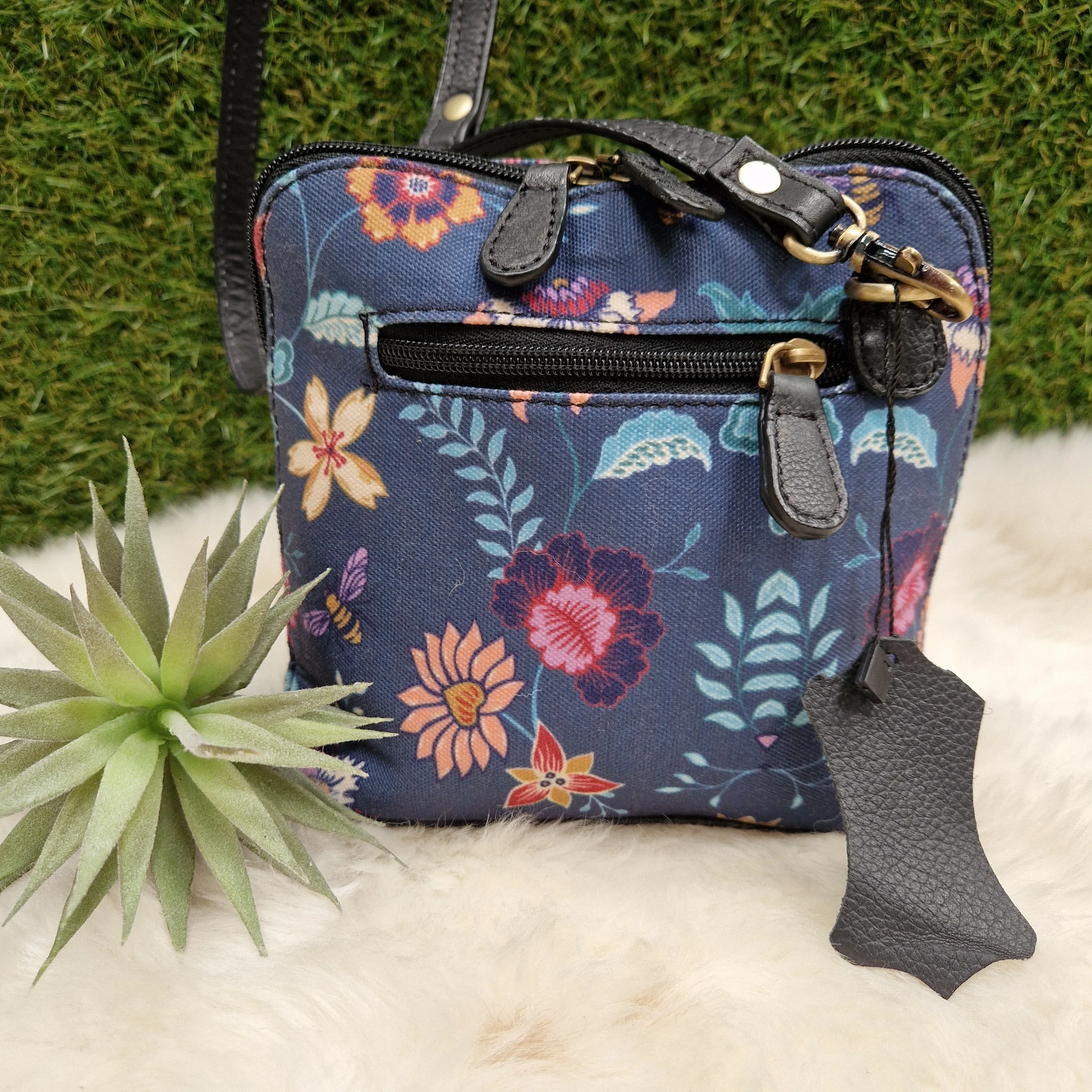Flower Bloom and Bee Print Crossbody Handbag Leather Strap