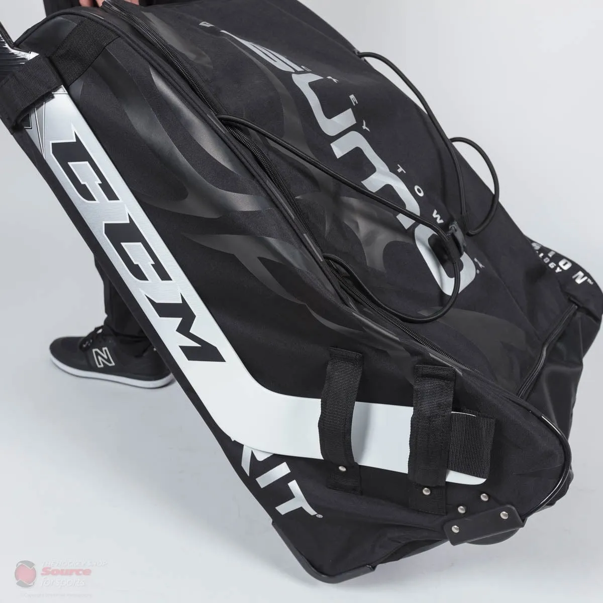 Grit GT4 Sumo Senior Tower Goalie Wheel Bag