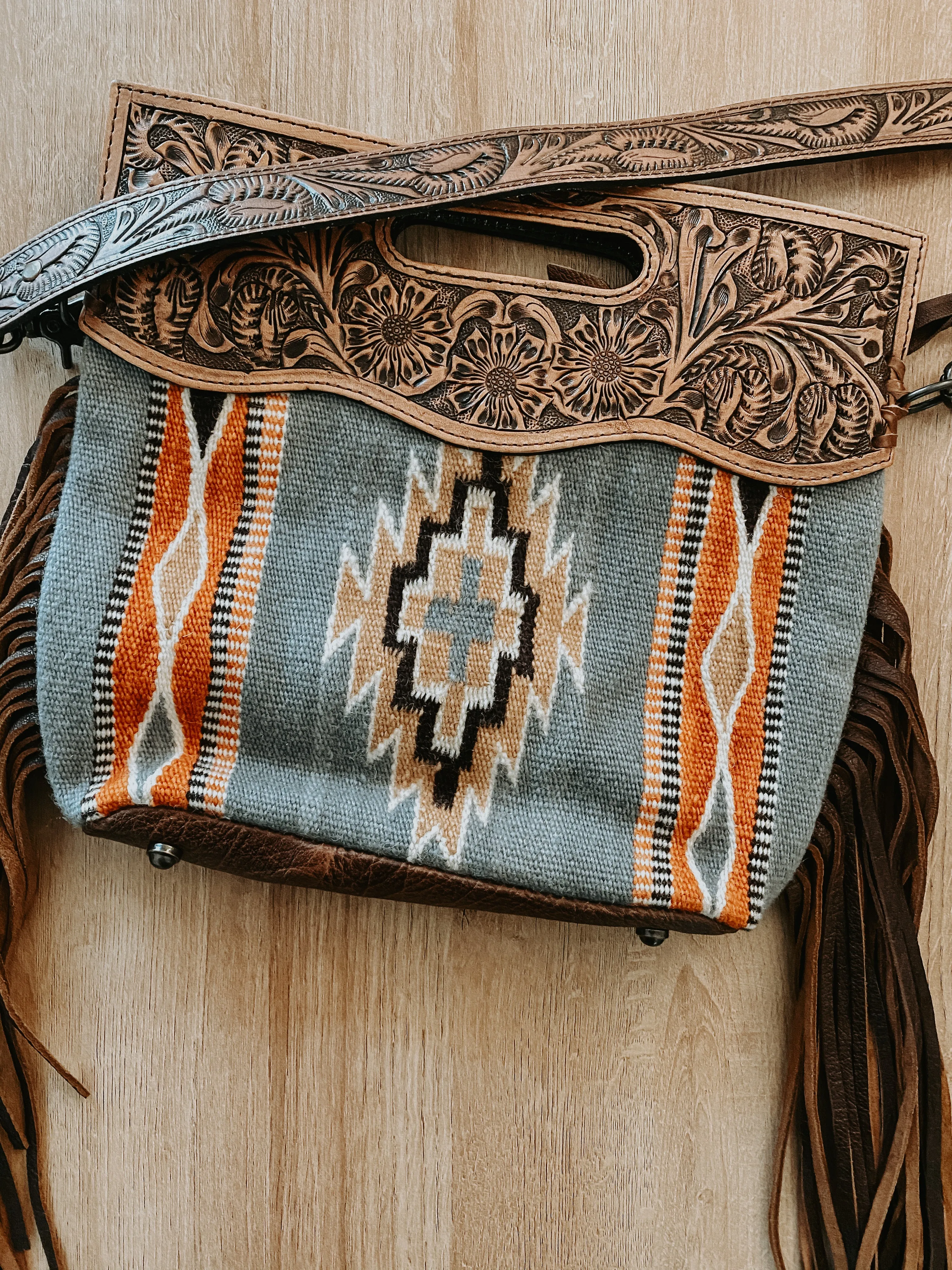 Kelsea Crossbody
