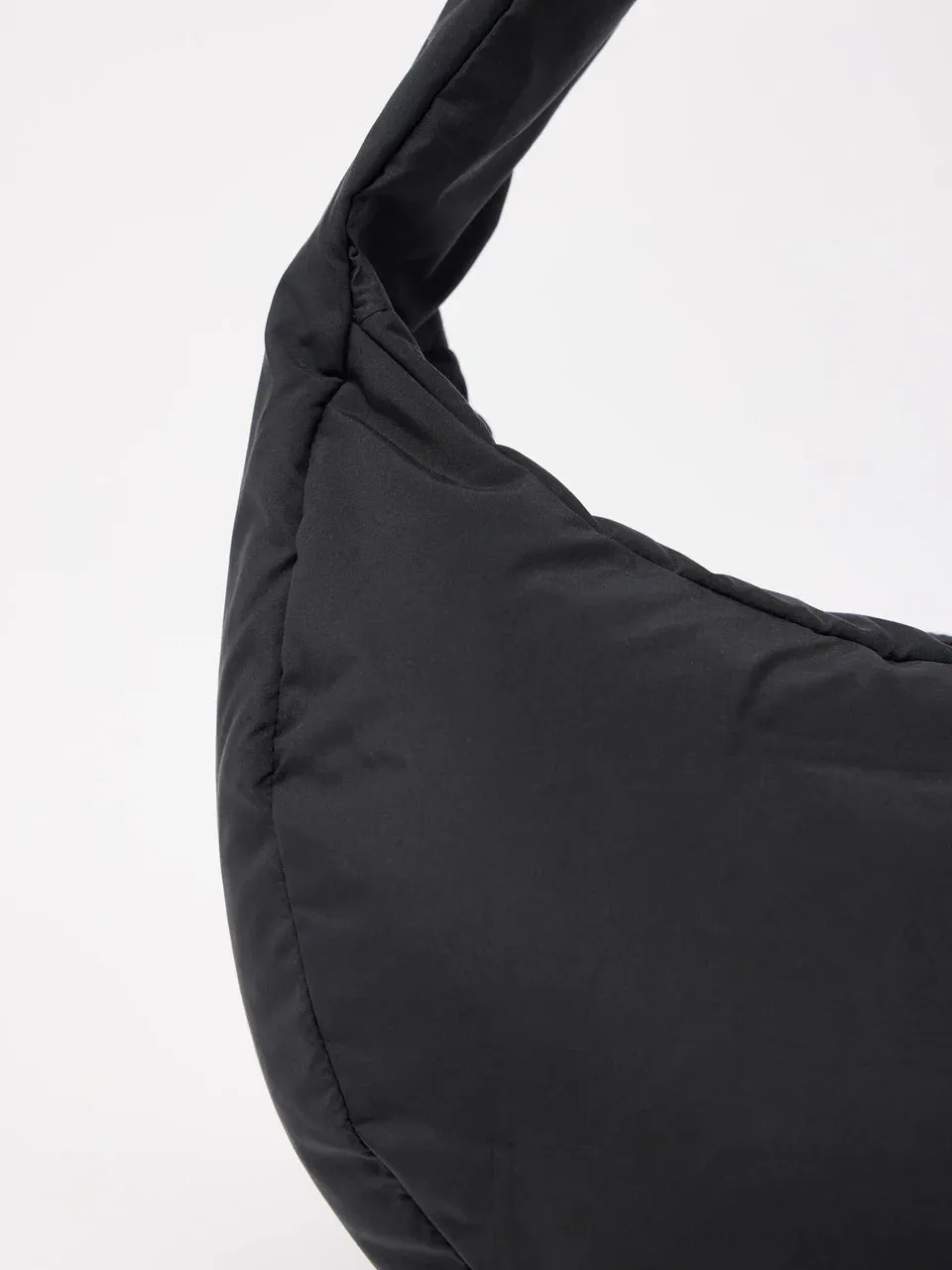 Padded bag lanius black
