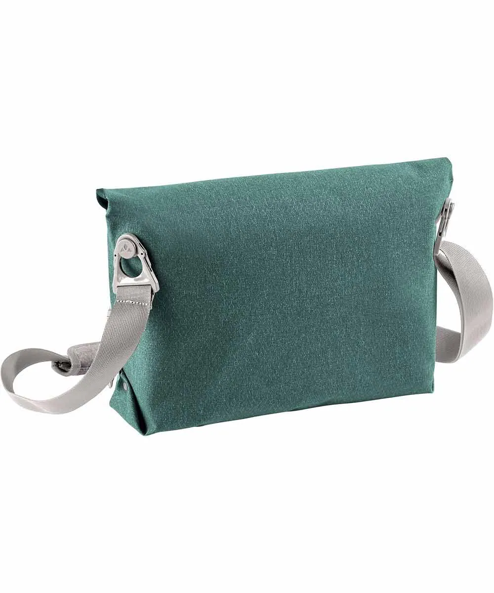 Vaude Schmalegg Schultertasche aus recycelten PET-Flaschen