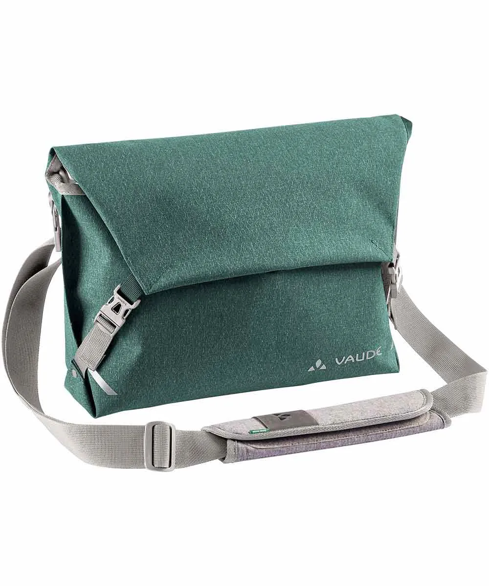 Vaude Schmalegg Schultertasche aus recycelten PET-Flaschen
